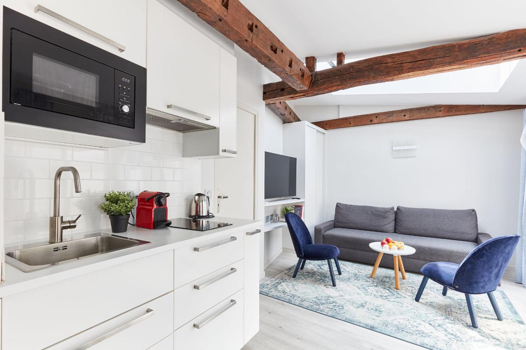 Apartment Jardin Du Luxembourg With Balcony - Vacation